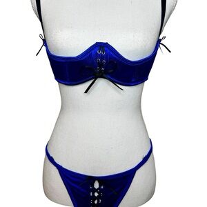 Cupless Royal Blue Lace-Up Underwire Bra and Thong Lingerie Set. Size Medium